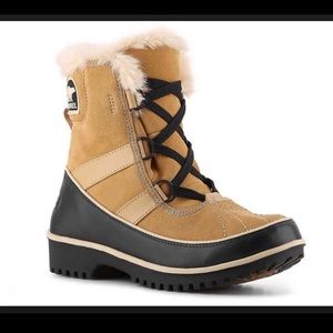 SOREL Women’s Tivoli III Waterproof Winter Boots